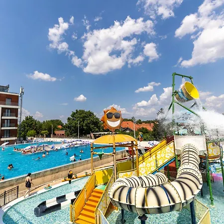 Hotel Garni Hollywoodland Wellness & Aquapark