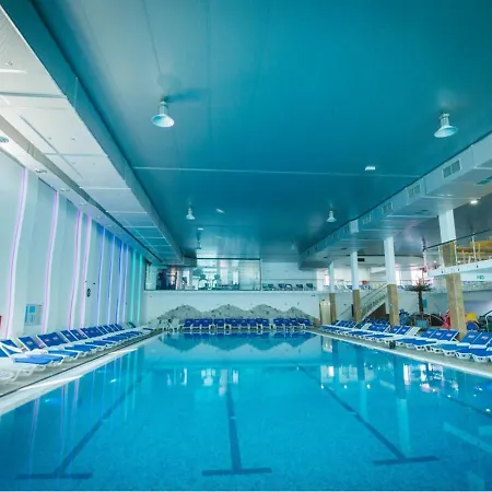 Hotel Garni Hollywoodland Wellness & Aquapark 4*