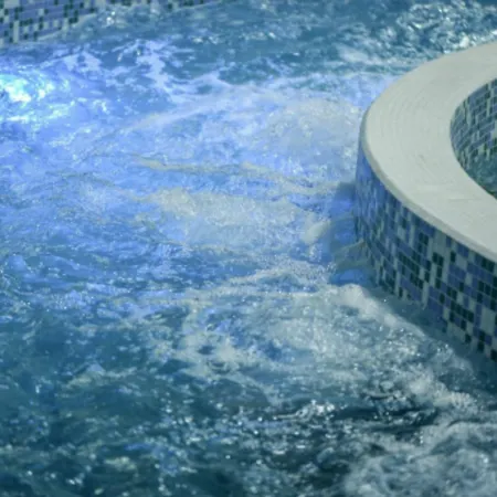 מלון Garni Hollywoodland Wellness & Aquapark בלגרד