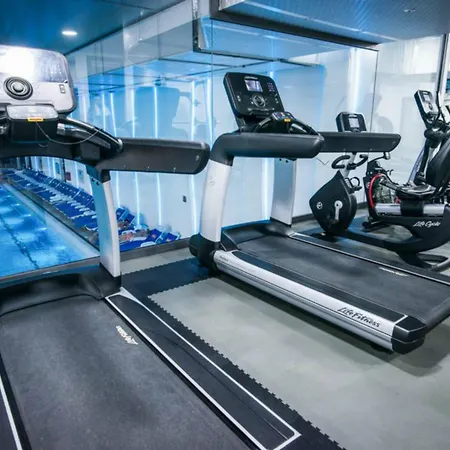 Garni Hollywoodland Wellness & Aquapark Hotel