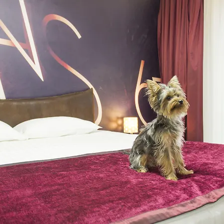 Garni Hollywoodland Wellness & Aquapark 4* בלגרד