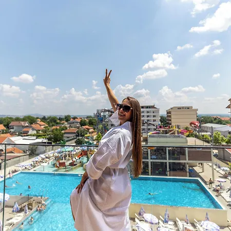 מלון Garni Hollywoodland Wellness & Aquapark