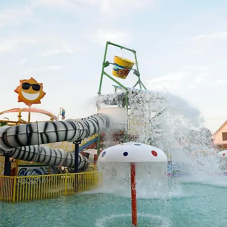 Garni Hollywoodland Wellness & Aquapark Hotel Beograd