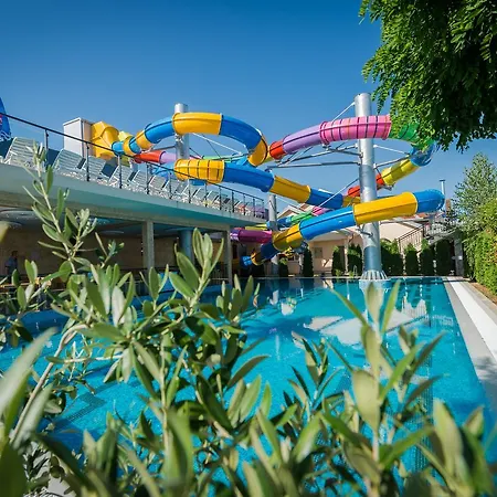 Garni Hollywoodland Wellness & Aquapark Hotel Beograd