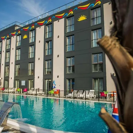 Garni Hollywoodland Wellness & Aquapark 4* Belgrado