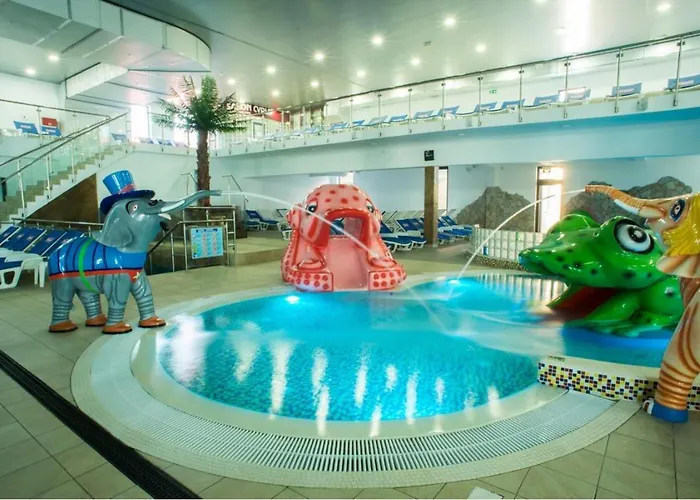 Garni Hollywoodland Wellness & Aquapark Hotel