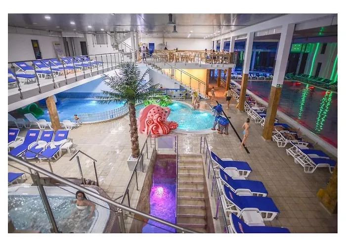 Garni Hollywoodland Wellness & Aquapark 4*