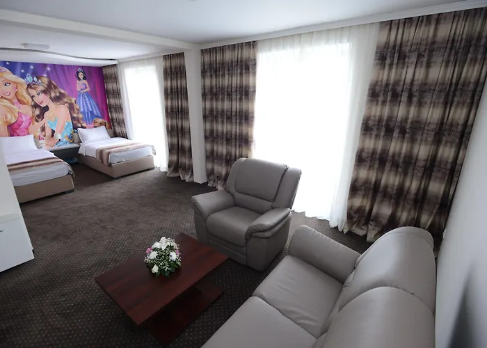 Garni Hollywoodland Wellness & Aquapark 4*