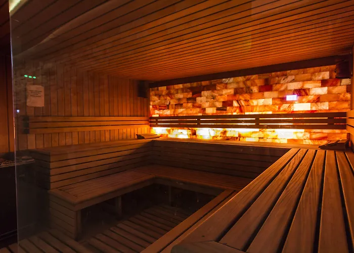 Hotel Garni Hollywoodland Wellness & Aquapark Belgrade