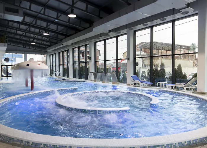 Garni Hollywoodland Wellness & Aquapark Hotel