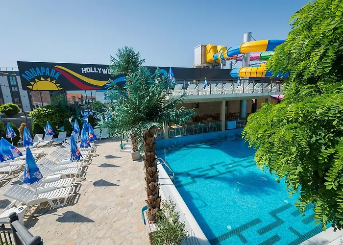 Hotel Garni Hollywoodland Wellness & Aquapark Belgrade