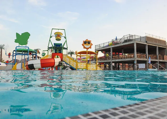 Garni Hollywoodland Wellness & Aquapark